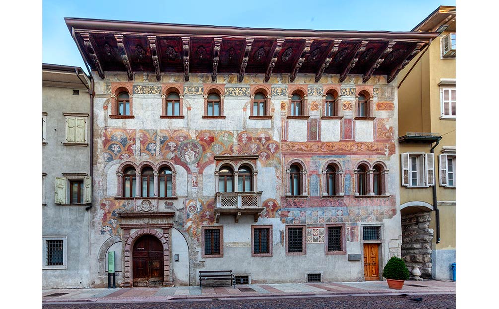 Palazzo Quetta Alberti-Colico