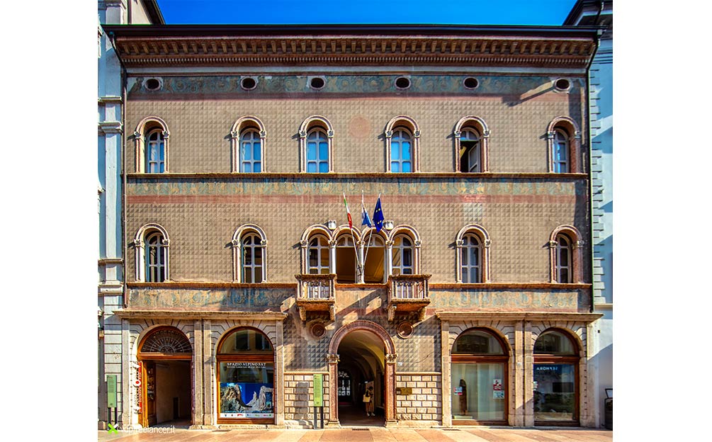 Palazzo Saracini Cresseri